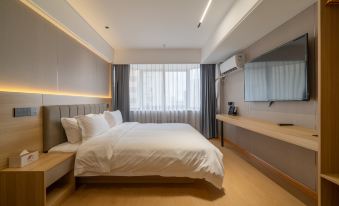 Qiuwang Hotel (Shanghai Caobao Road Subway Station Branch)