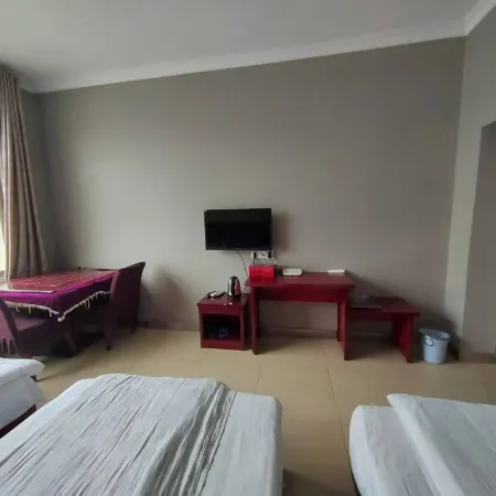 Nancheng Anju Business Hotel