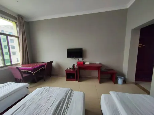 Nancheng Anju Business Hotel