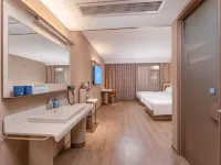 HanTing Hotel (Kunshan Huaqiao Huaxi Park Subway Station) Hotels in Kunshan