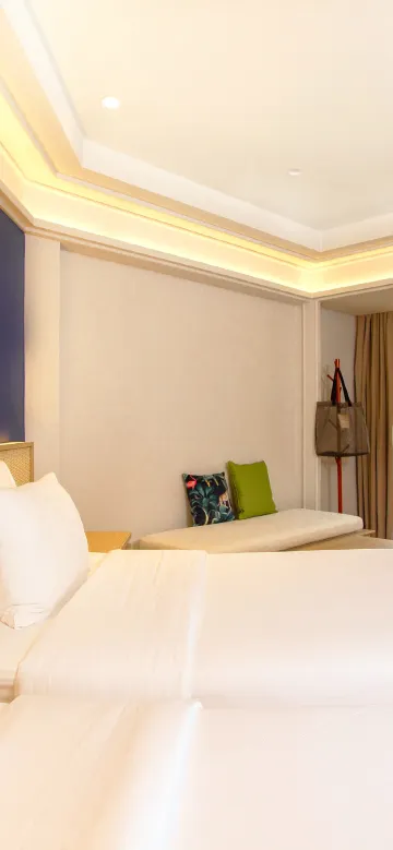 ห้องซูพีเรียเชื่อมกับสระว่ายน้ำ