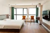 Taozi Hotel Hotel in zona Tongling College