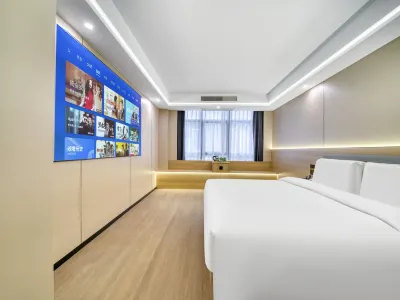Jingyuan Hotel (Taizhou Huangyan Shenbaoshan Traditional Chinese Medicine Museum Times Square Store)