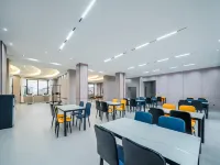 Golden Dragon Hotel (Red River Maitreya Branch) - servizio colazione