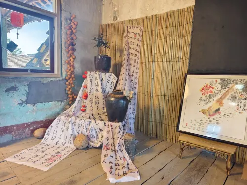 Xianning Starry Rain Bamboo Yard B&B