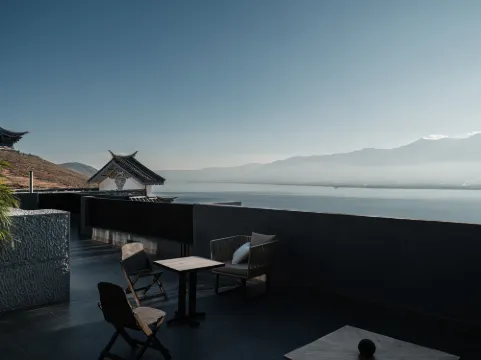 大理亼合倉·洱海酒店