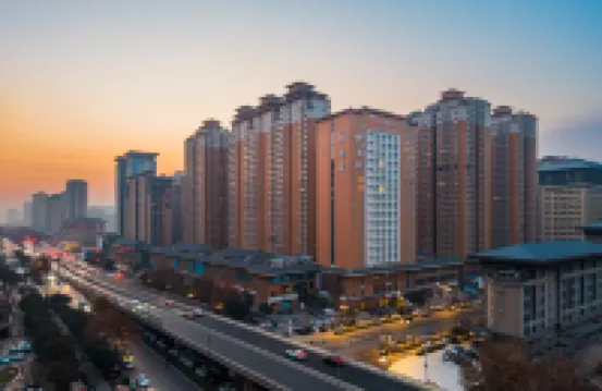 H Crystal Hotel (Guanghua Gate Subway Station Branch of Xi'an Taiao Square Hotels in Xi'an