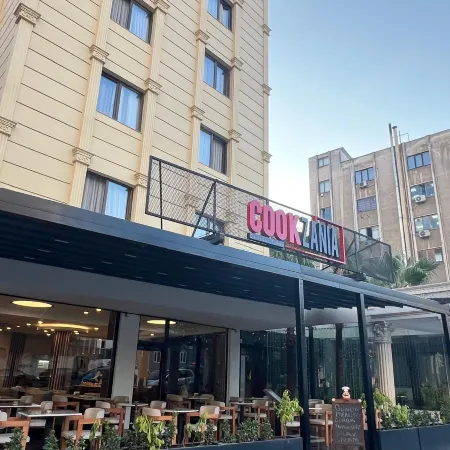 Istanblu Hotel Atasehir Отели рядом с достопримечательностью «Кадыкёй»