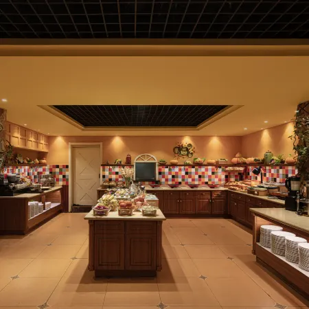 Home Inn (Yangzhou Slender West Lake Dongguan Street)