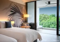 Stay Wellbeing & Lifestyle Resort Hotel di Pantai Rawai