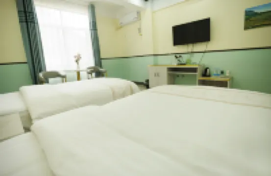 Lvchun Terraced Fields Homestay
