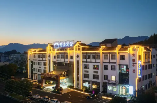 Yixian Hotel Hotels in Yixian