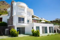 BD4123 5Bedroomed Villa with Pool and Sea View