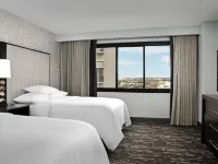 Embassy Suites by Hilton Crystal City National Airport Hotels near The Pentagon