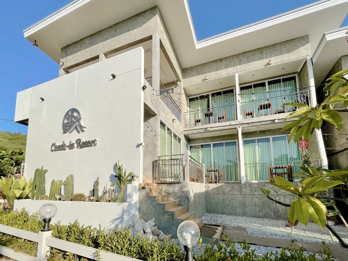 เช็คอินรีสอร์ท เกาะล้าน