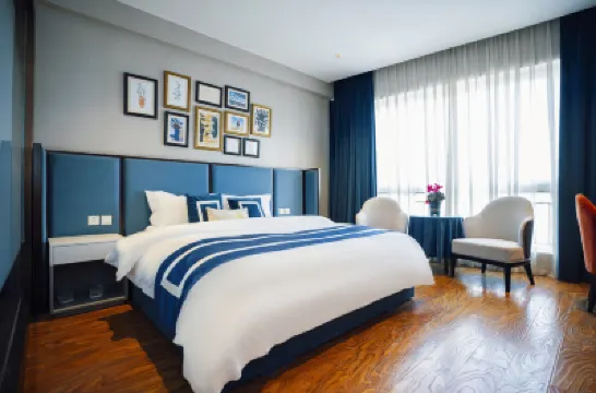 眉山御花園大酒店 鄰近東坡湖公園的酒店