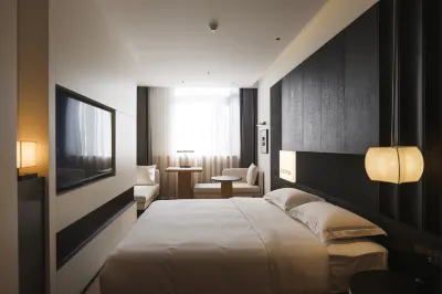 SFEEL Designer Hotel (Kunming Nanping Pedestrian Street) 곤명식물원 주변 호텔