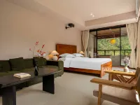 Chongqing Jinfoshan Yumanyinshan Resort Hotel Hotels near Jinfuo Mountain