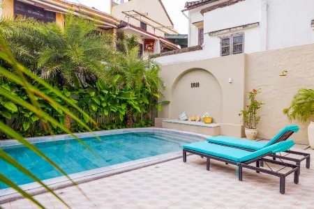 Vaia Hoi An Boutique Hotel Отели в г. Хой-Ан