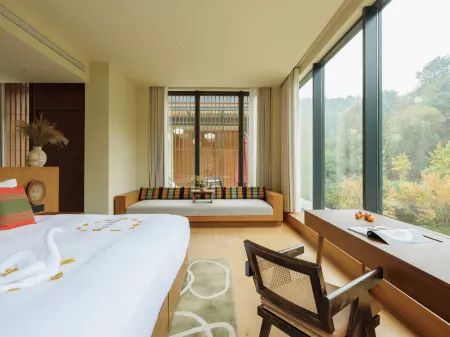 Suizhou Naked Home GRAND Hotel