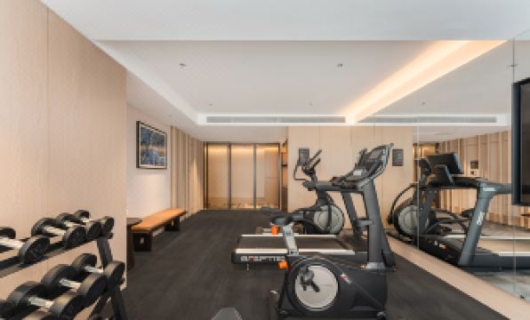 MEHOOD LESTIE Hotel (Qingdao Vientiane City, May Fourth Square)