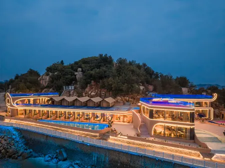 Dazzling·Yueqinhai Resort Отели рядом с достопримечательностью «Haitan Ancient City»