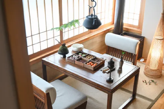 West Lake 52 Homestay (West Lake Lingyin Branch) Отели рядом с достопримечательностью «Lengquan Pavilion»