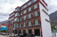 Jiqingshanshuijian Hot Springs Resort Hotel Hotels in Markam