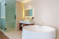 Jiqingshanshuijian Hot Springs Resort Hotel Hotels in Markam