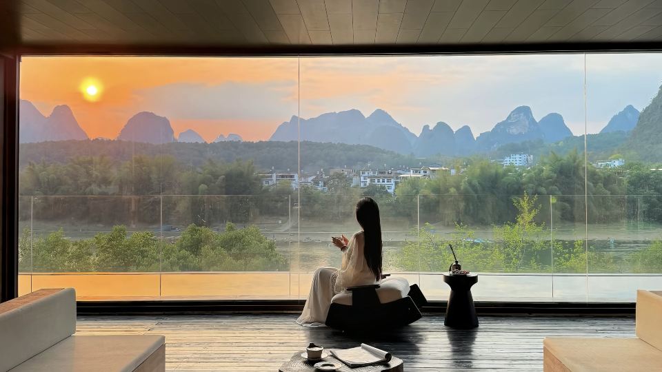 Yangshuo Yuelv River View Vacation Apartment