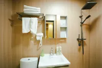 Manxiang Shiguang Serviced Apartment (Saihan District Wanda)