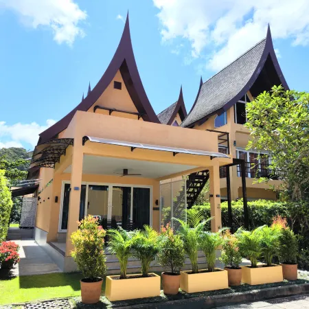 Siam Royal View Resort Apartments