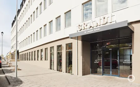 Grandi by Center Hotels