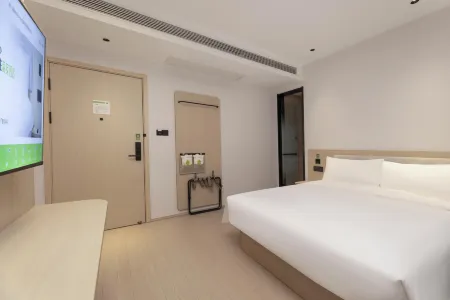 Haiyou Hotel (Xuzhou Sanpeng Square Mining University Branch) Отели рядом с достопримечательностью «Jiuzhou College of Vocation & Technology»