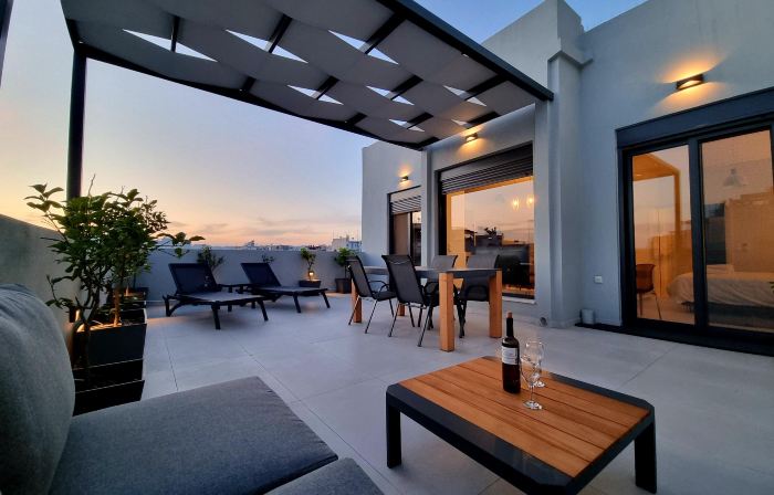10 Apartments & Suites Athens