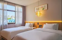 Woniu Manbu Hotel (Guangyuan High-Speed Railway Station) - 2-Star