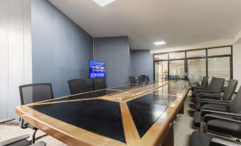 Boman Hotel (Zigong Fushun Yantan High-Speed Railway Station)