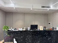 Longjing Waterside Study Center Homestay
