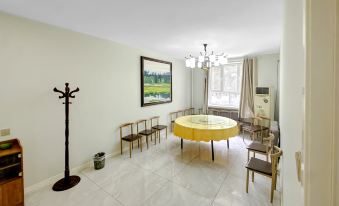 Jinyuan Hotel - Housity