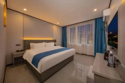 Huaihua Blue Maple Hotel (Sports Center Hunan Medical College Branch)