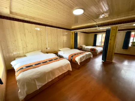 Yajiang Xiyoujia Homestay Отели рядом с достопримечательностью «318 Self-Driving Campground»