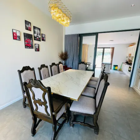 Camly Chic Villa
