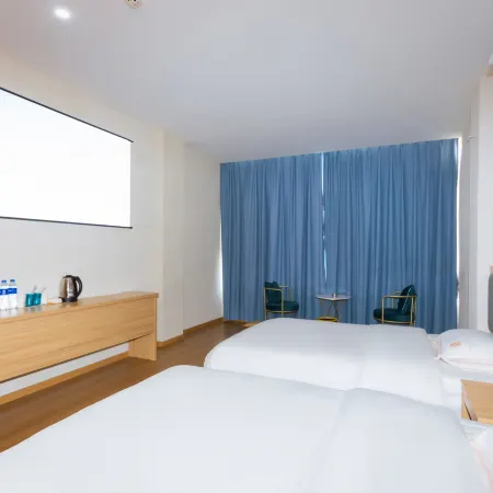 Batang Shiji Tingyuan Hotel