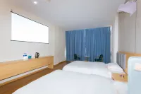 Batang Shiji Tingyuan Hotel - balcony