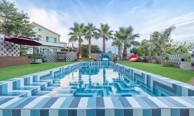 Jeju BunkerHotel&Resort Hotel in zona Donneko