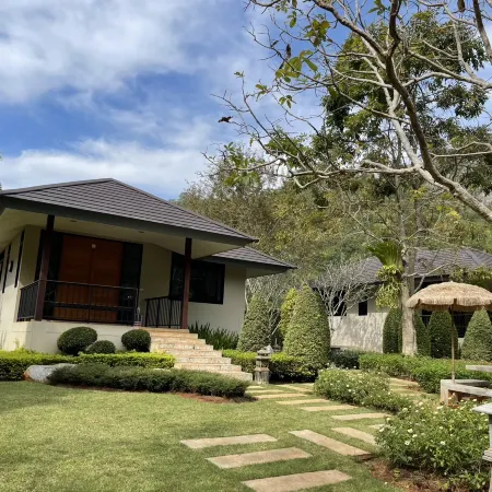 Khaokhab Lodge