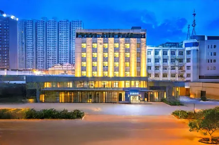Mei Yi  Hotel (Taiyuan Xinjian South Road Laojunying North Entrance) Отели рядом с достопримечательностью «May First Square»