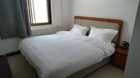 Purang Backpacker Inn