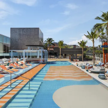 Courtyard by Marriott Phuket, Patong Beach Resort