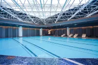 InterContinental Hangzhou Wulin by IHG - Pools
